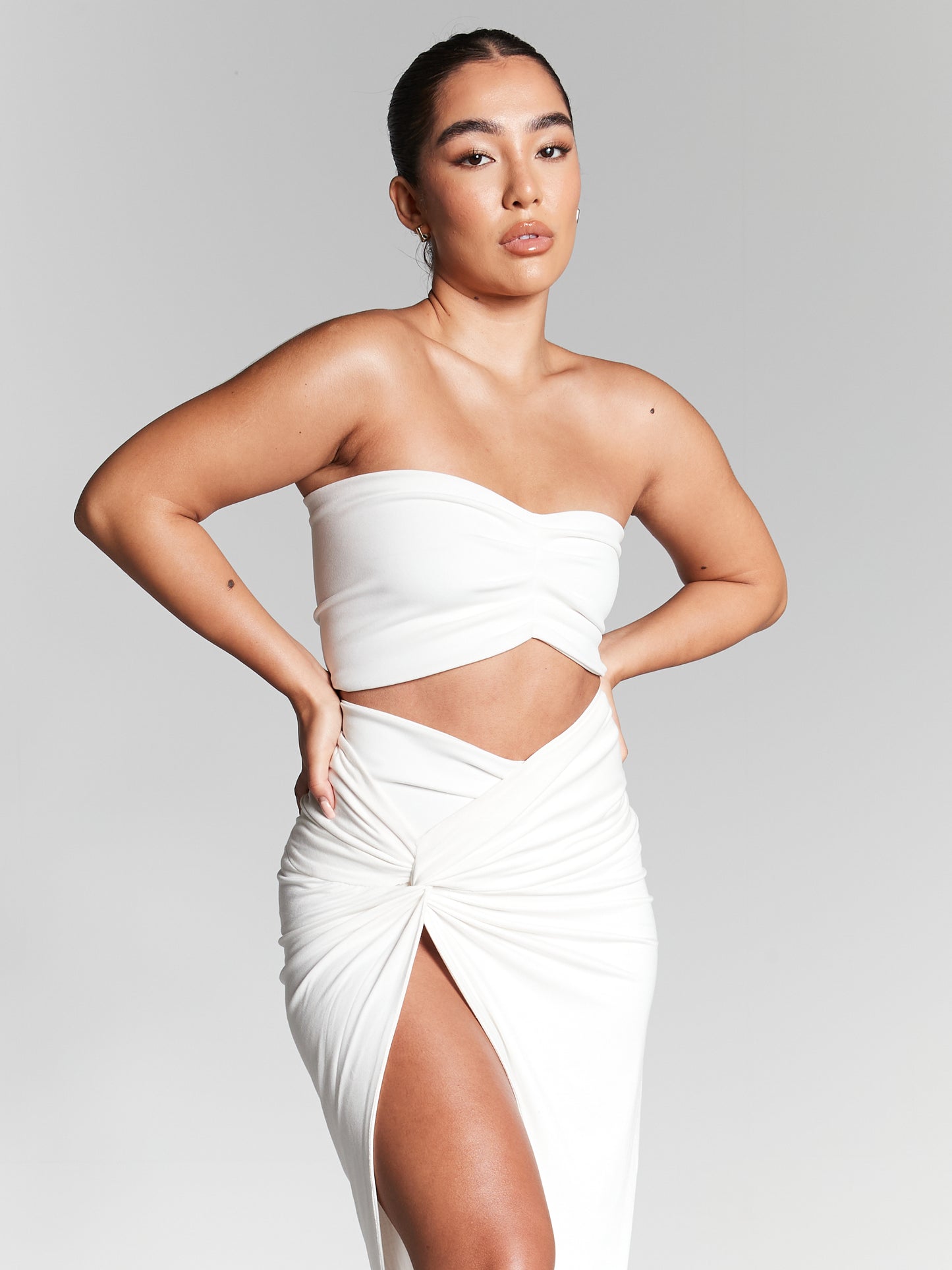 ruched knot skirt set," "ivory bandeau top", "summer ruched skirt." "stylish ruched skirt," "comfortable bandeau top," "casual knot skirt.""affordable ruched knot skirt," "buy bandeau top online," "best ruched skirt deals