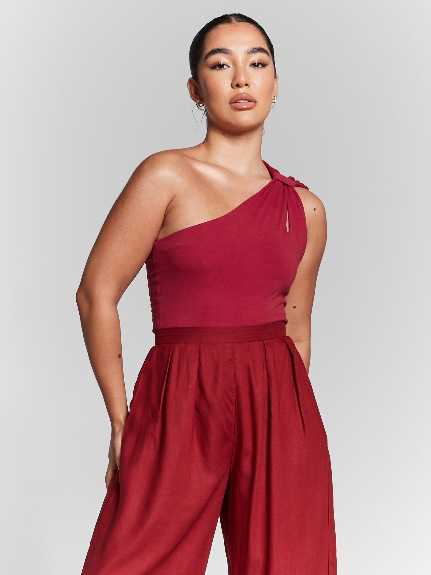 Where to buy a multiway shaping bodysuit, best shapewear bodysuits for women, style a shaping bodysuit, multiway shaping bodysuit outfit, affordable shapewear bodysuits, sustainable shapewear, ethical, seamless bodysuit trends, how to wear a shapewear bodysuit comfortably, multiway shaping bodysuit for petite women, multiway shaping bodysuit for plus-size women, multiway shaping bodysuit for curvy women, multiway shaping bodysuit, red knot bodysuit Wine Slinky Knot Detail Bodysuit Red Asymmetric Bodysuit 